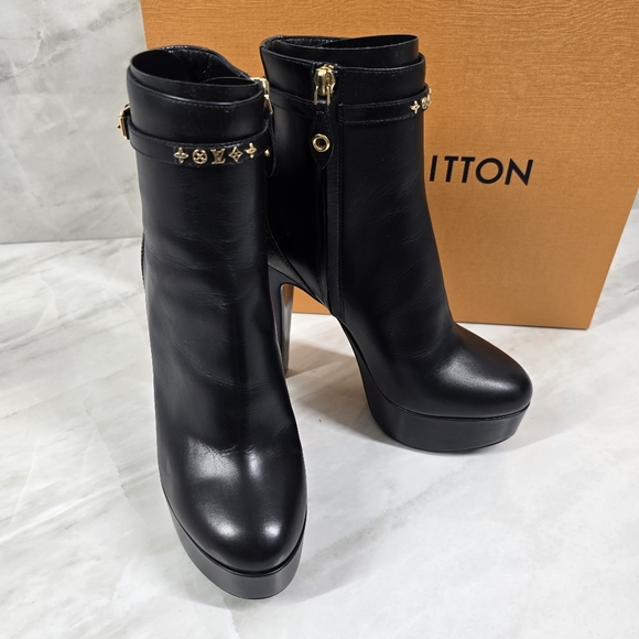 Louis Vuitton Afterglow Heeled Booties - Picture 6 of 11